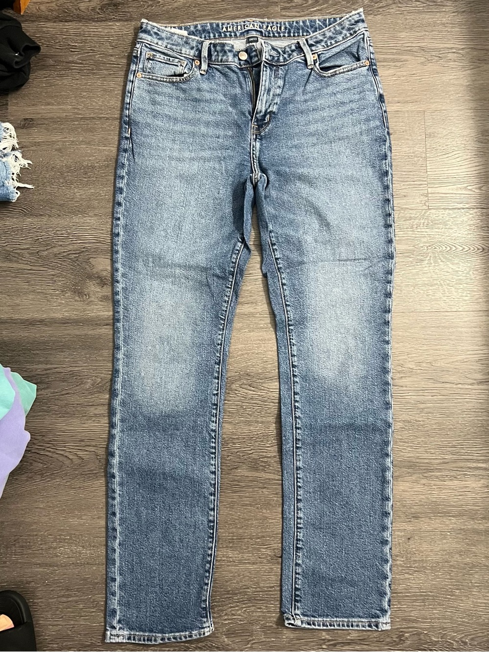 American Eagle Outfitters Medium Wash Stretch Skinny Jeans - 6 long